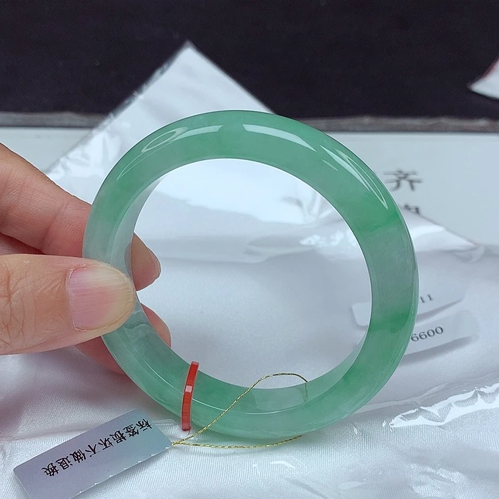 翡翠未镶嵌手镯55圈4911