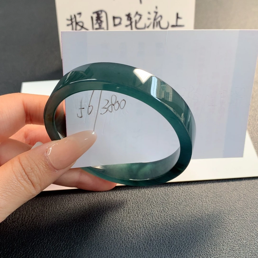 翡翠未镶嵌手镯天然翡翠