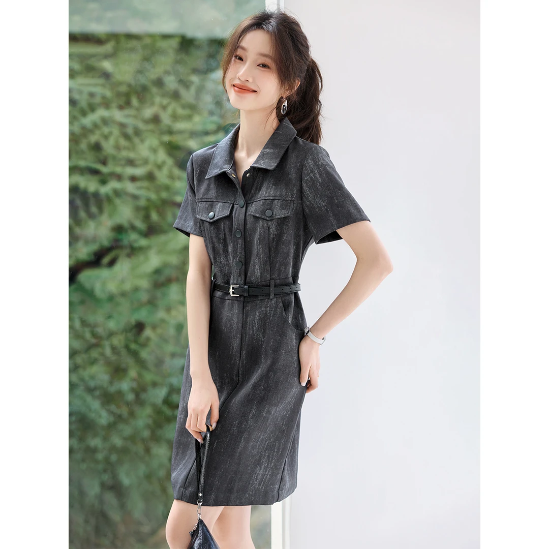 沫晗依美休闲包臀短款连衣裙2025秋季新款时尚百搭显瘦小个子裙子