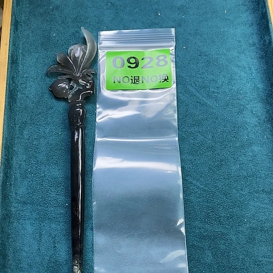 蛇纹石玉发簪未镶嵌胖****将