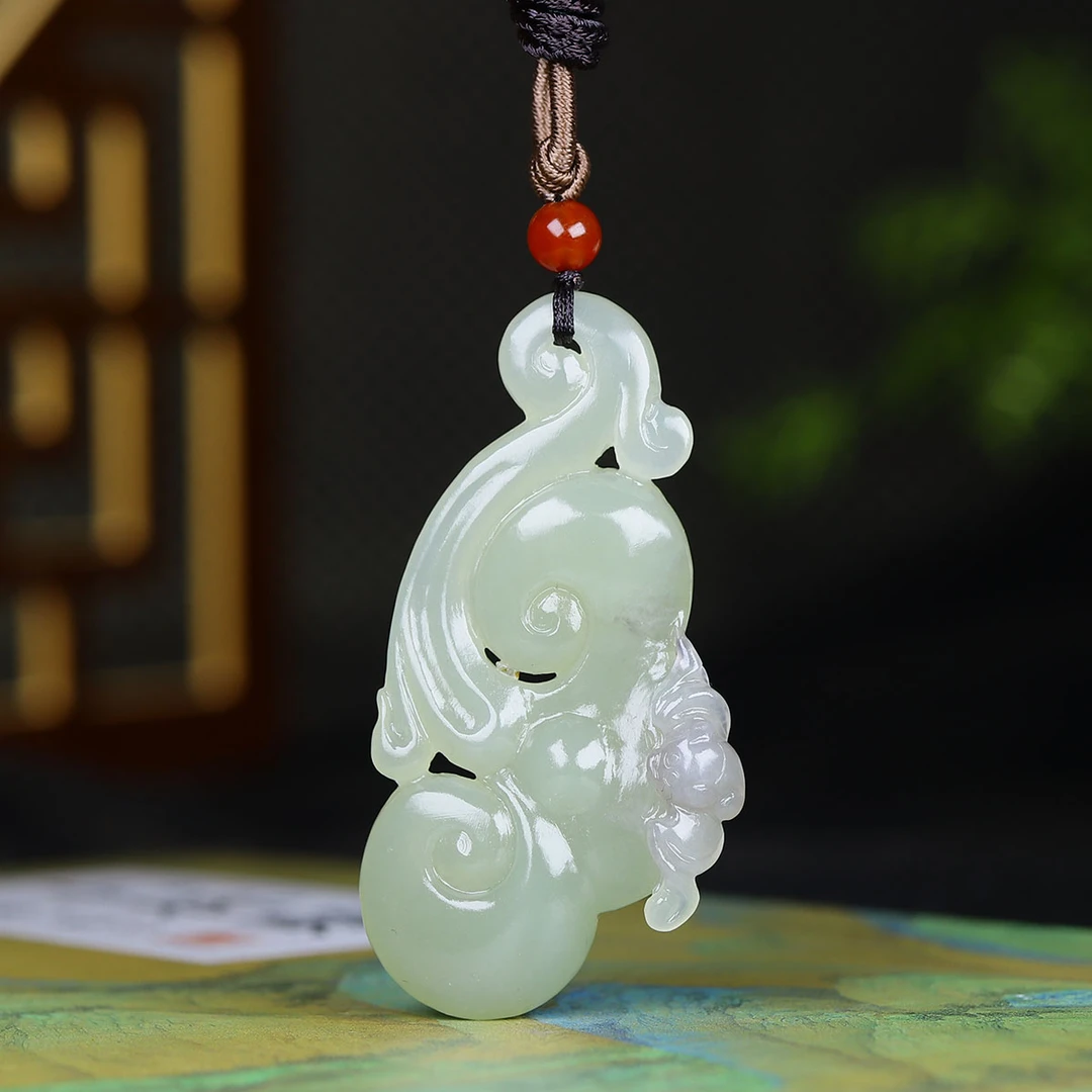 122309和田玉烟紫翠青如意挂件