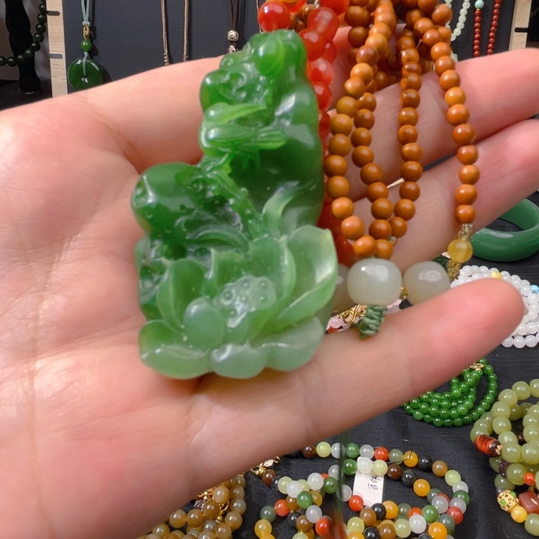 和田玉未镶嵌项链