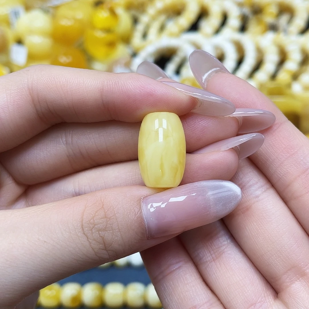 蜜蜡未镶嵌裸石桶珠12.2✖️19mm皮线