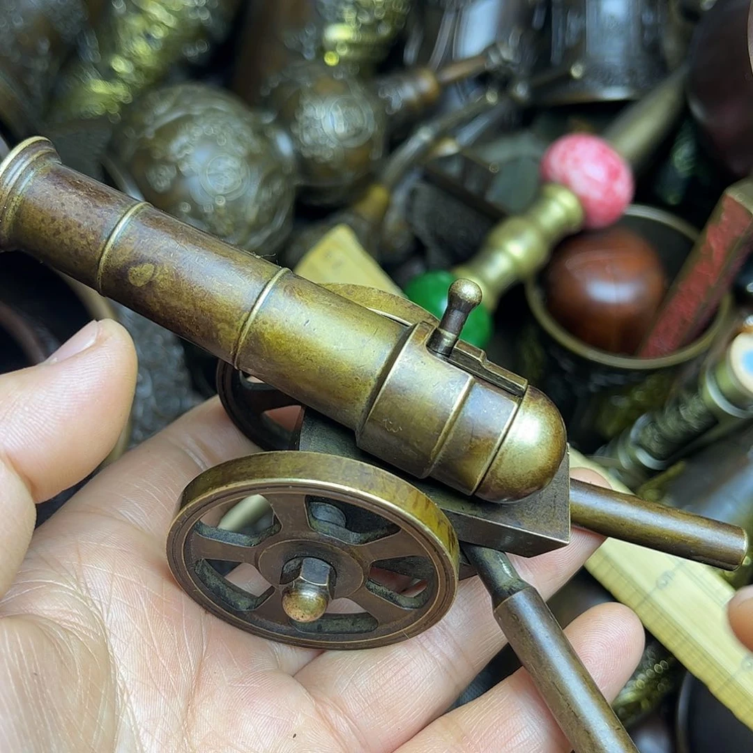 精美铜器，做工精致