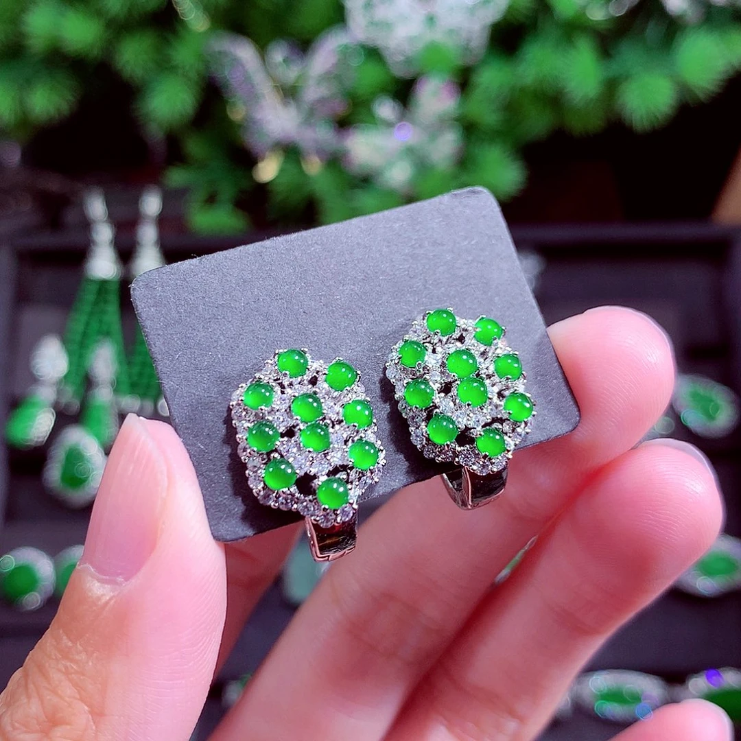 颈饰未镶嵌翡翠天然