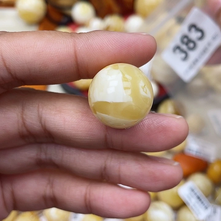 蜜蜡未镶嵌珠宝奇石沙眼19.4