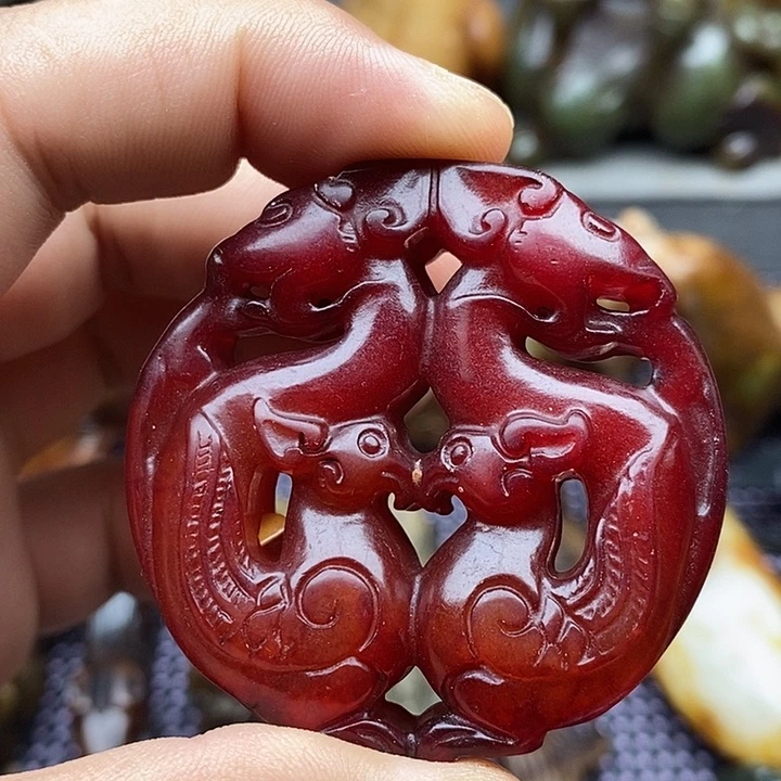 未镶嵌蛇纹石玉颈饰
