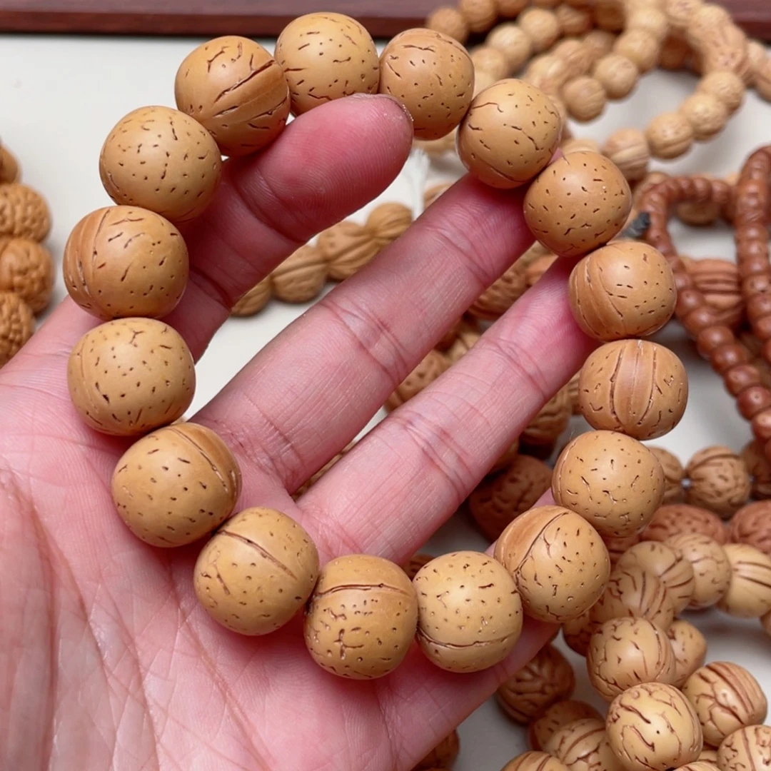 柿***意手串桃核奶油核满天星，漏，不退不换