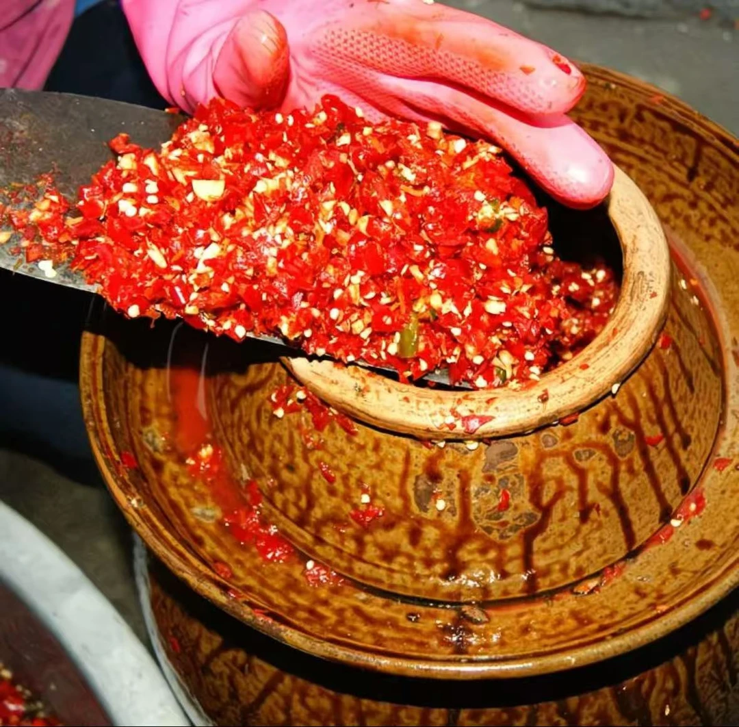 贵州特色手工糟辣椒农家姜蒜剁椒酸小米辣椒酱下饭菜