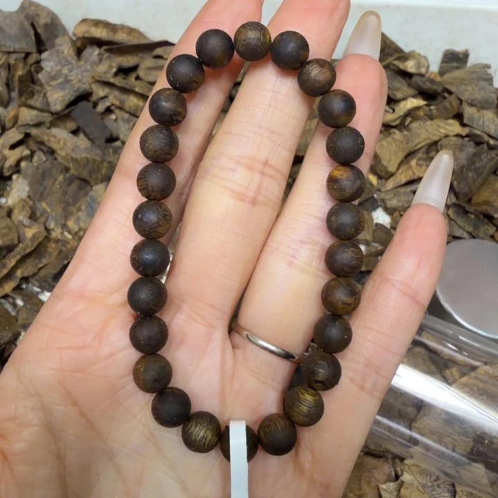 沉香沉香香囊虫漏沉水0.7