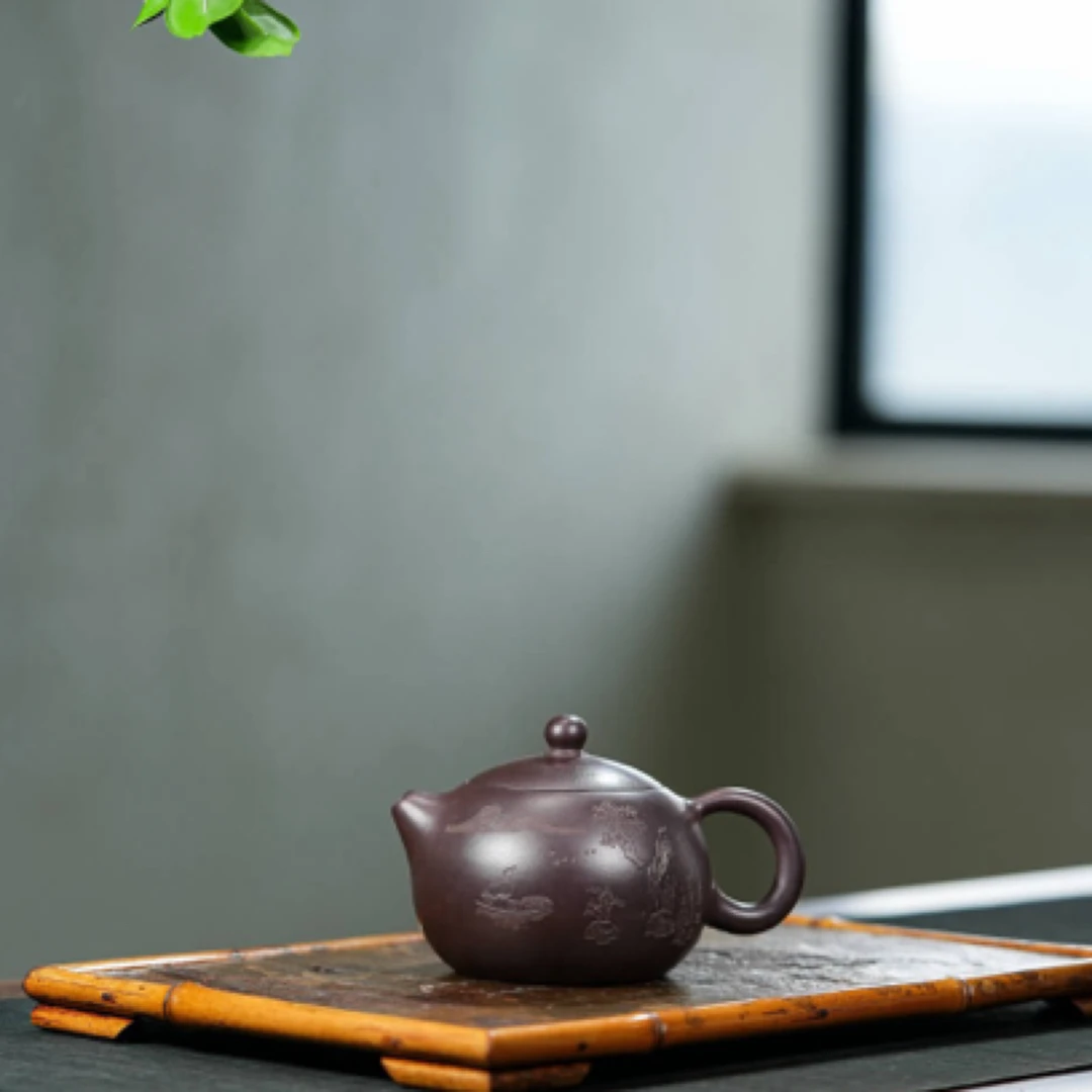 作者：吴敏（实力派工艺美术师）  品名：西施 泥料：紫泥 容量：200cc
