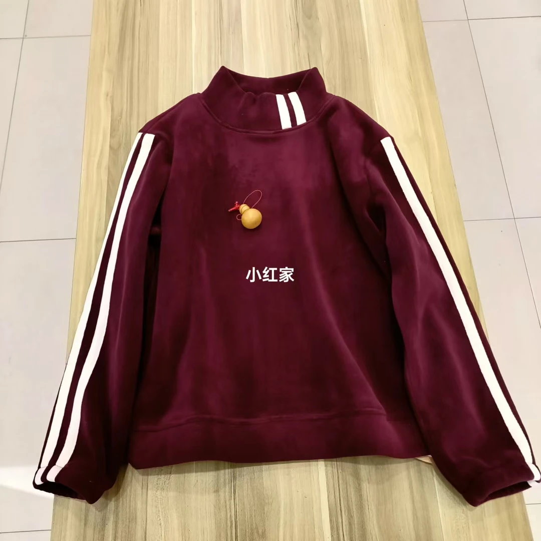 小红家白边奥粒绒卫衣