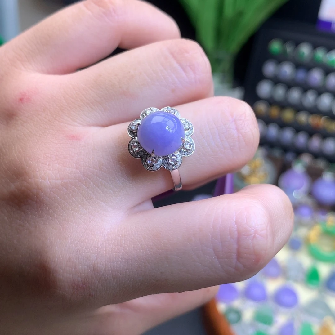 翡翠18K金镶嵌颈饰L****间天然