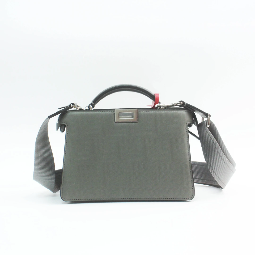 95新 FENDI/芬迪 79795B peekaboo IseeU Xcross联名手提单肩