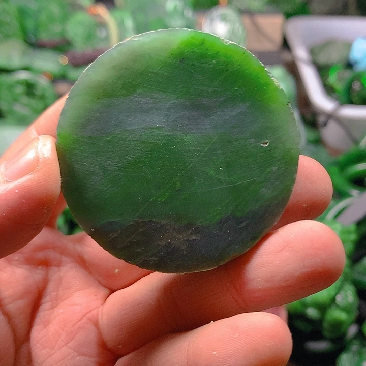 和田玉（碧玉）未镶嵌珠宝半成品