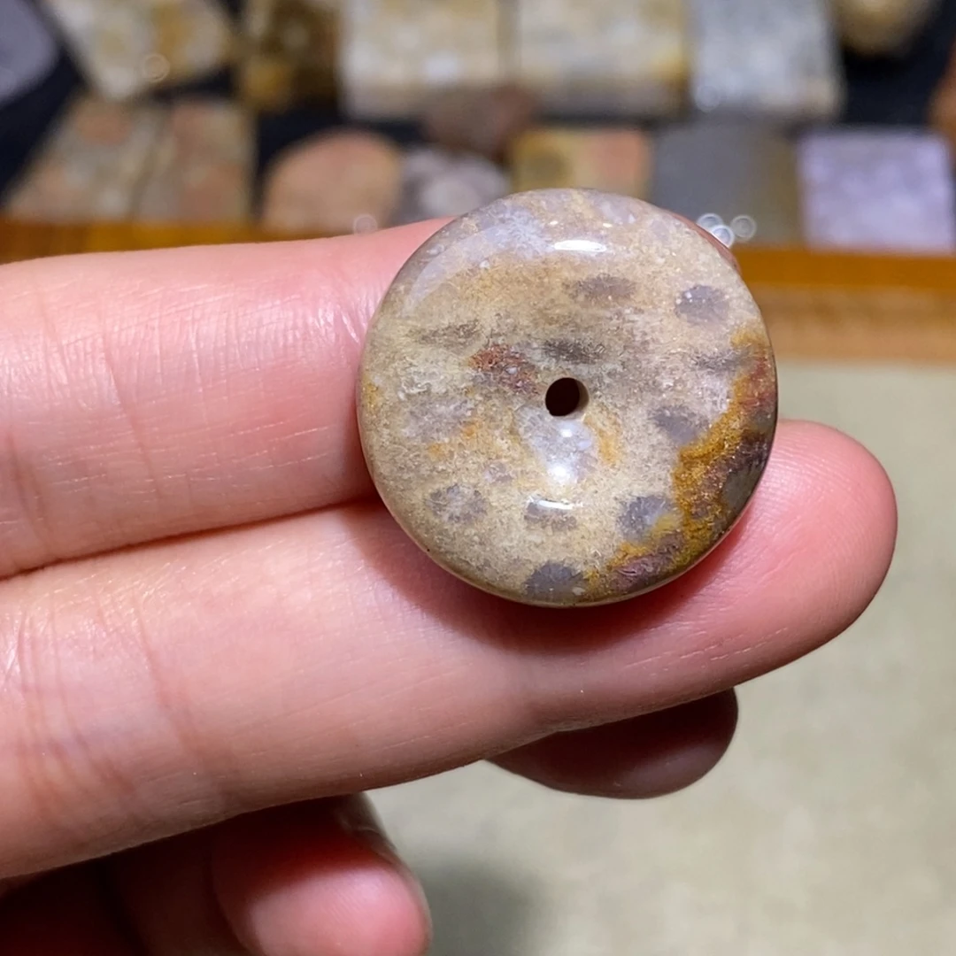 【闪购商品】硅化玉珊瑚玉未镶嵌
