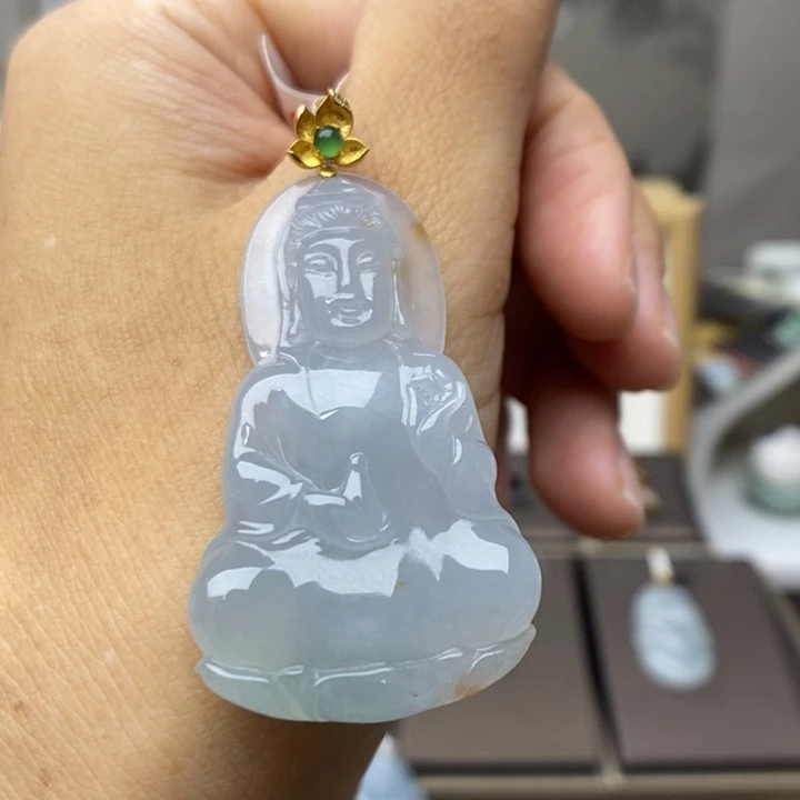 【闪购商品】颈饰18K金镶嵌翡翠永*40