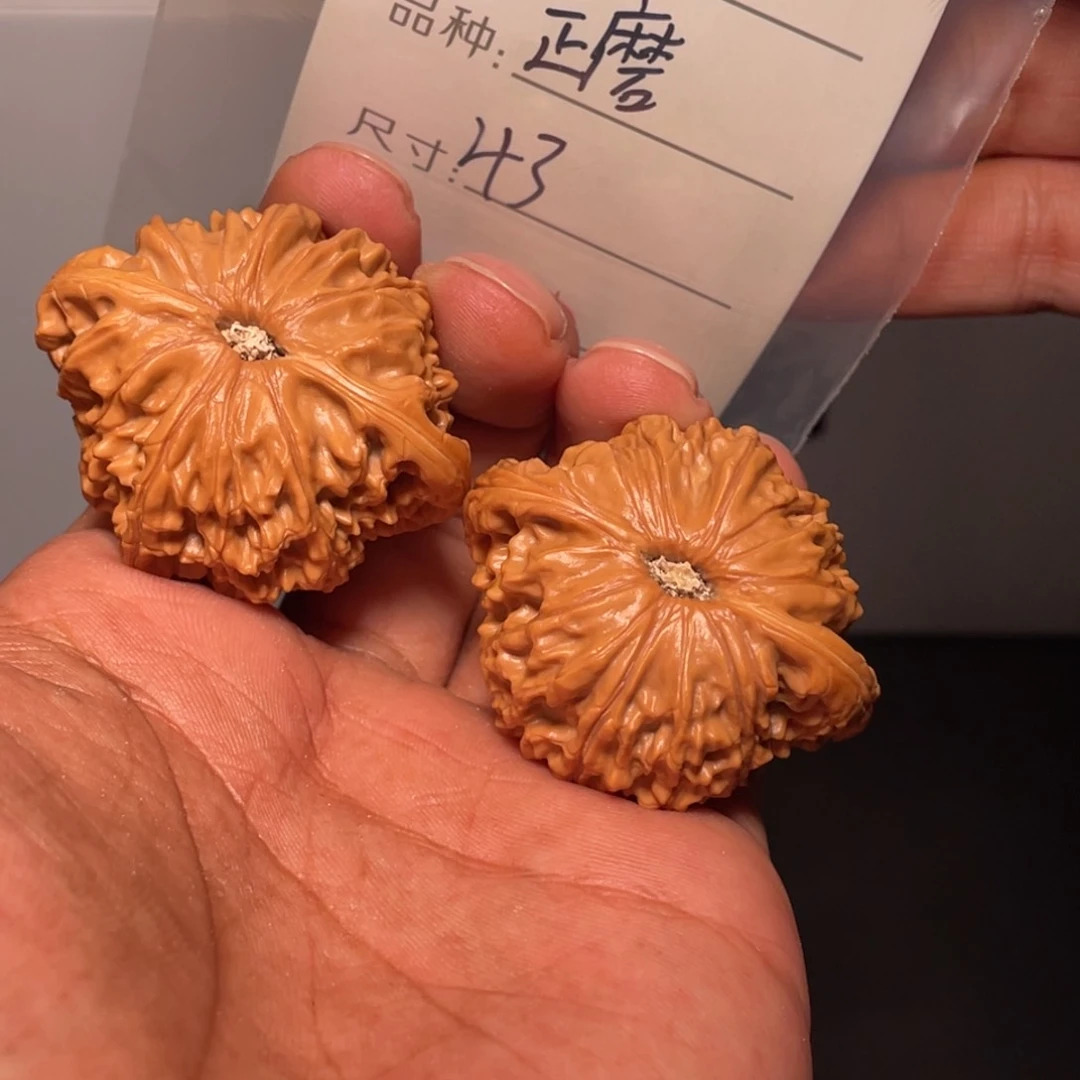 文玩核桃吊坠文玩核桃