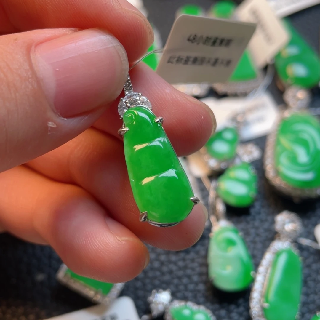 翡翠银S925镶嵌吊坠(不含链)