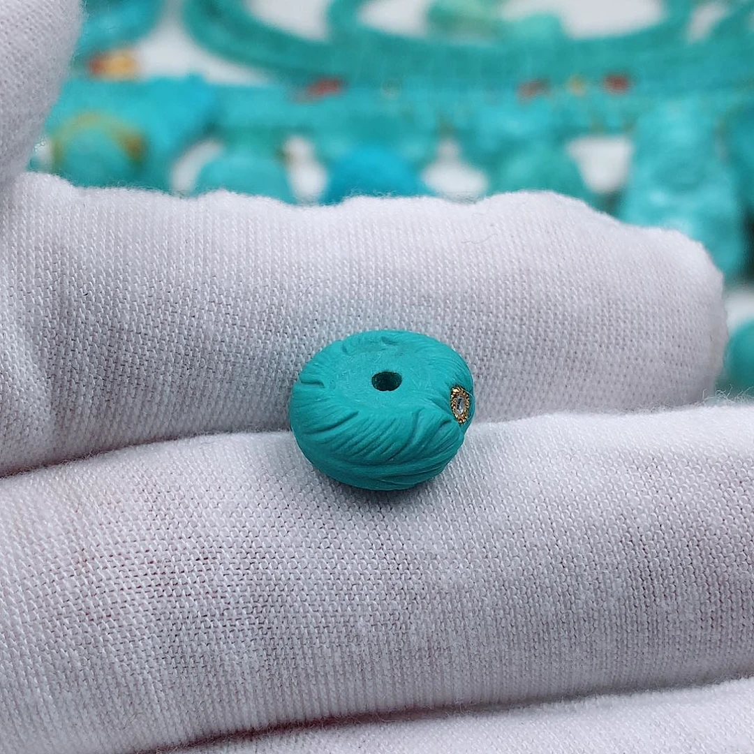 绿松石未镶嵌羽毛扣12.6mm