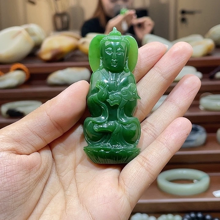 未镶嵌和田玉（碧玉）挂件