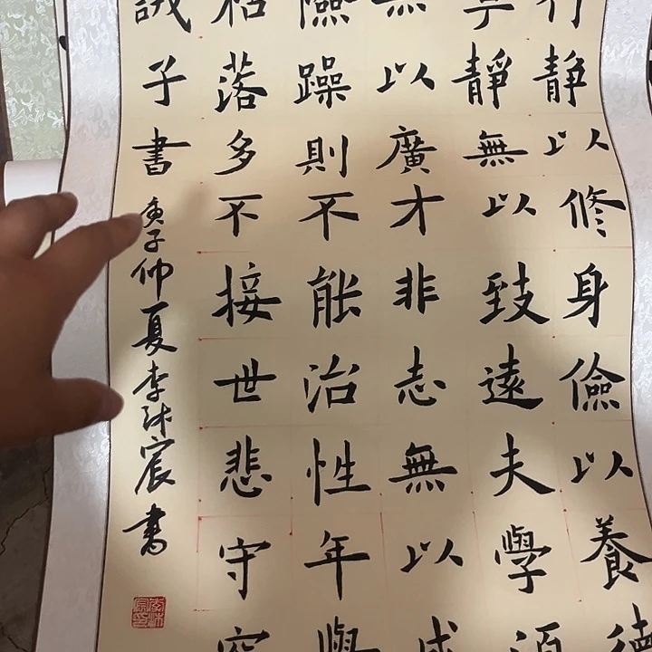 摆件，破损，水渍，轴坏都是正常的