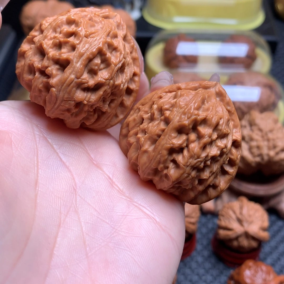 文玩核桃把件39三角白