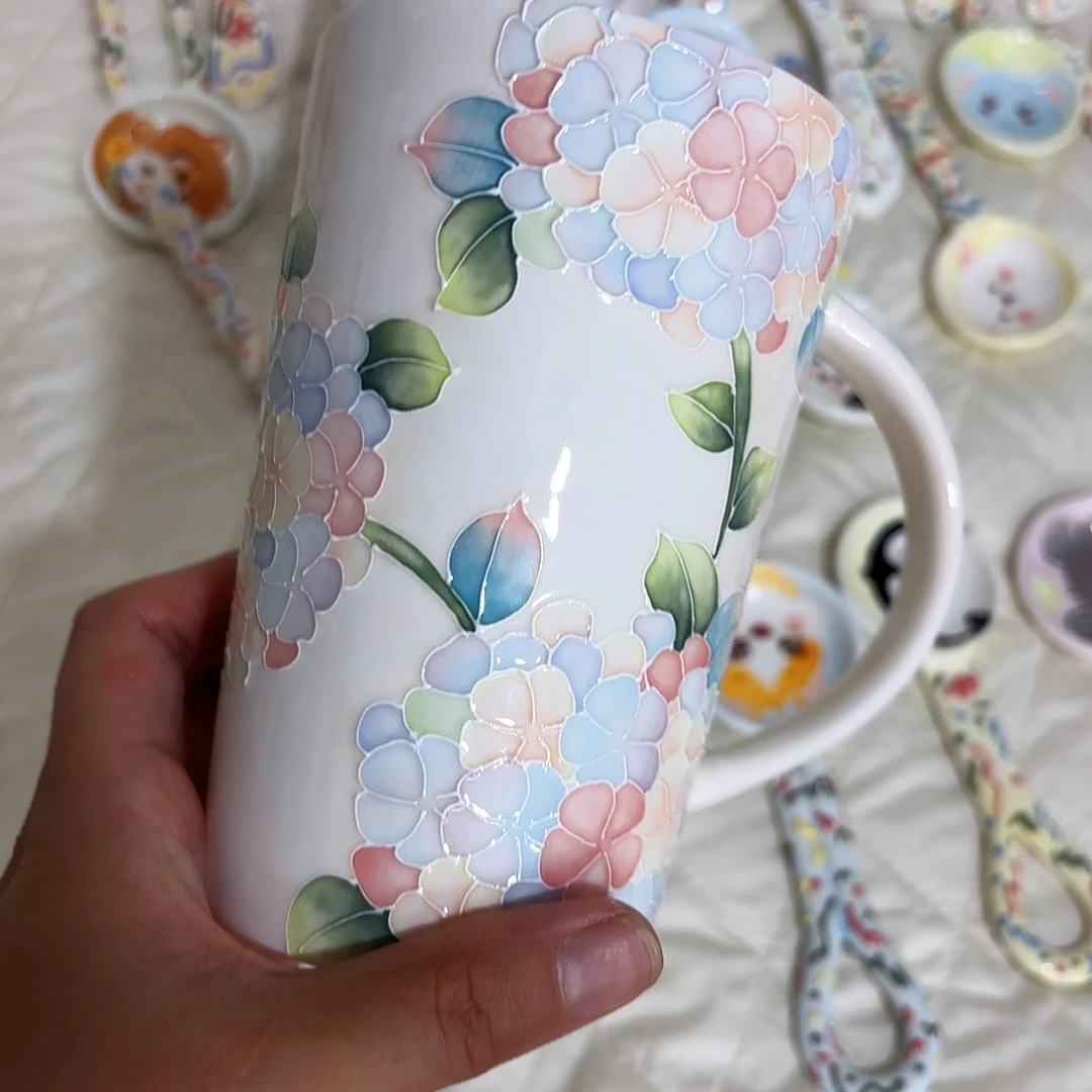 手绘高温釉下彩陶瓷