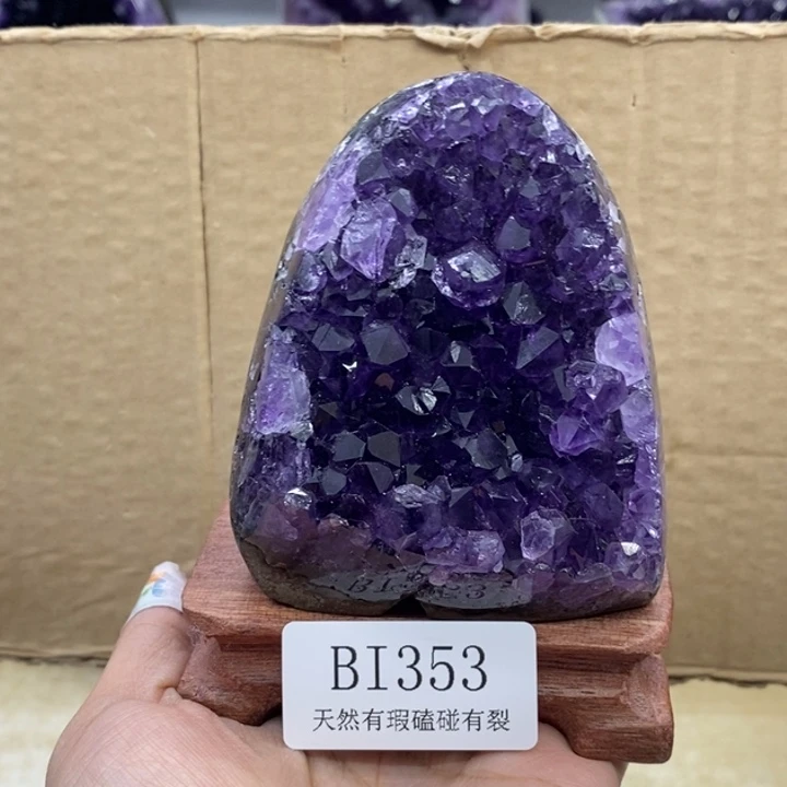 水晶未镶嵌大型摆件（非配饰）