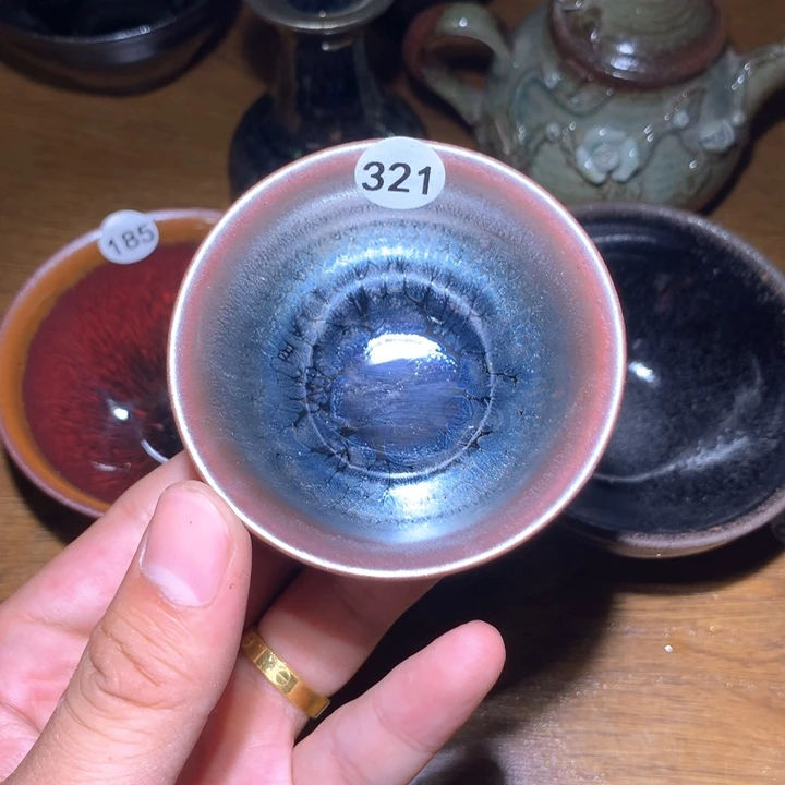 茶盏花花绿绿的世界321