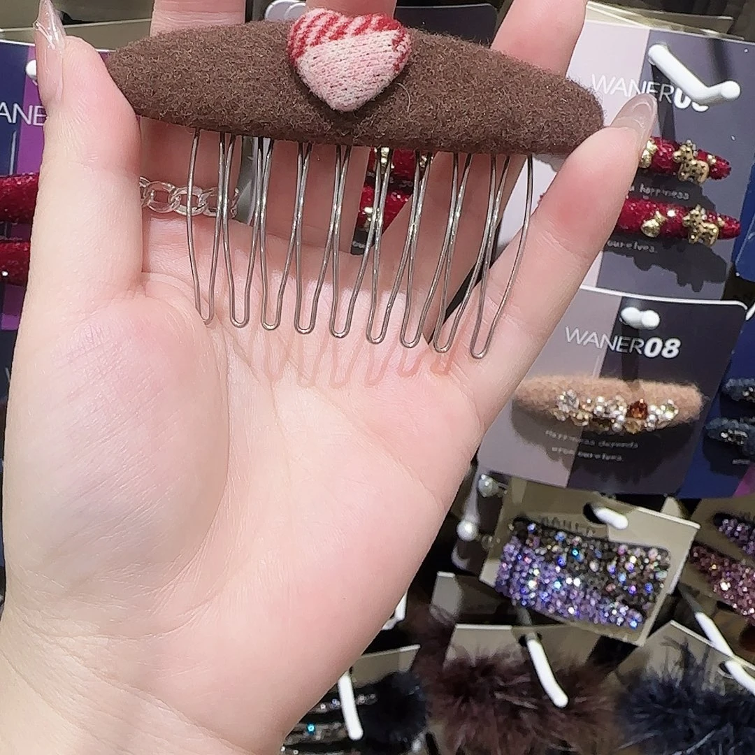 皮质铁合金泡菜倒梳