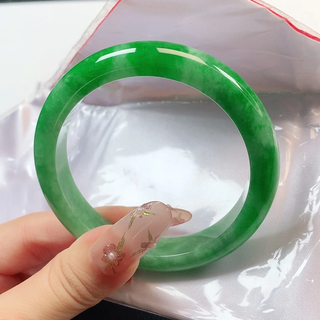 翡翠未镶嵌手镯1501