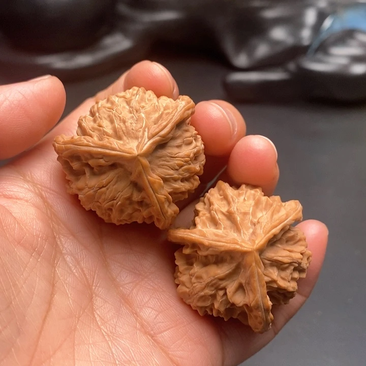 把件文玩核桃奔驰35尺