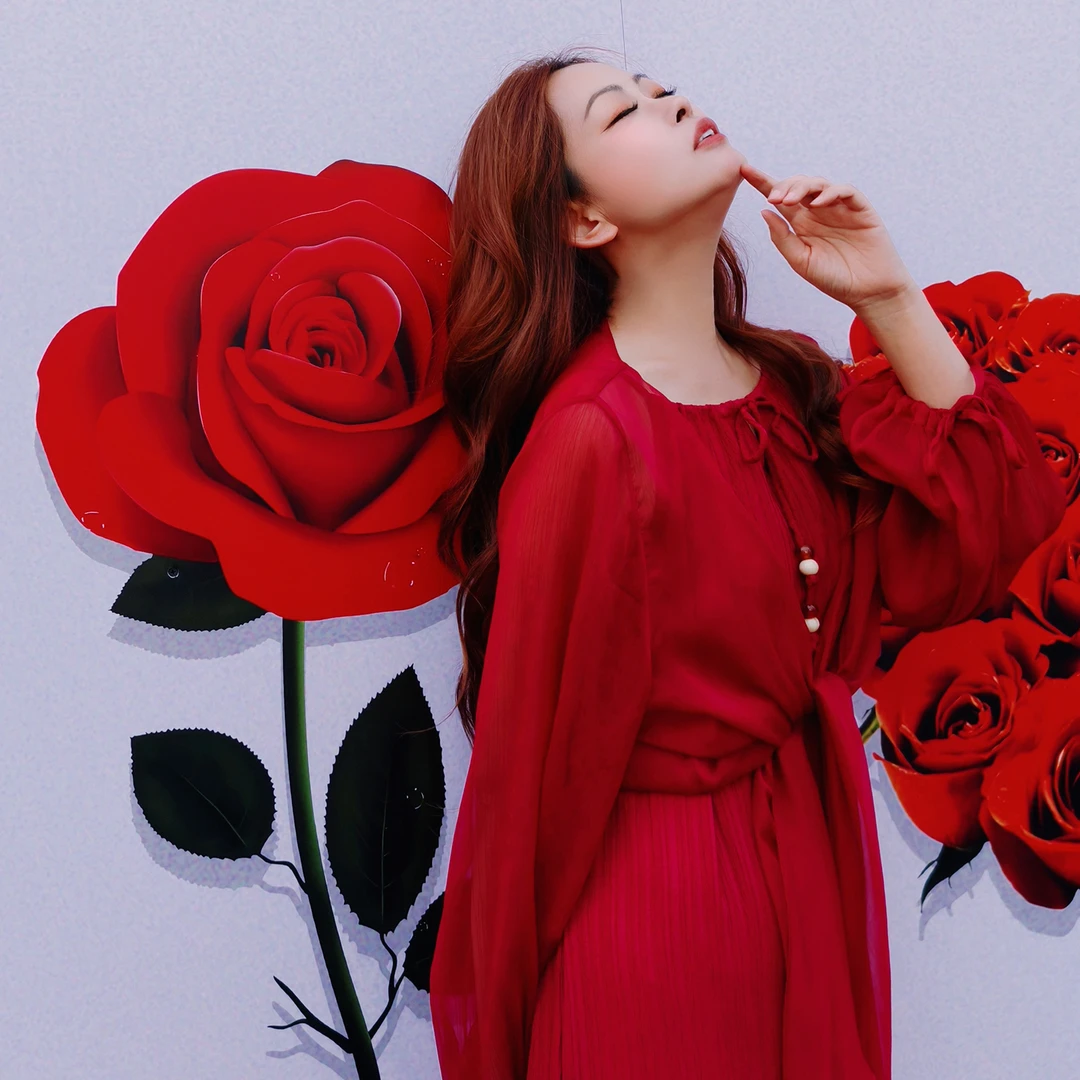 【董艺旅行穿搭】红玫瑰·防晒衫旅游度假拍照必备新疆青甘旅行