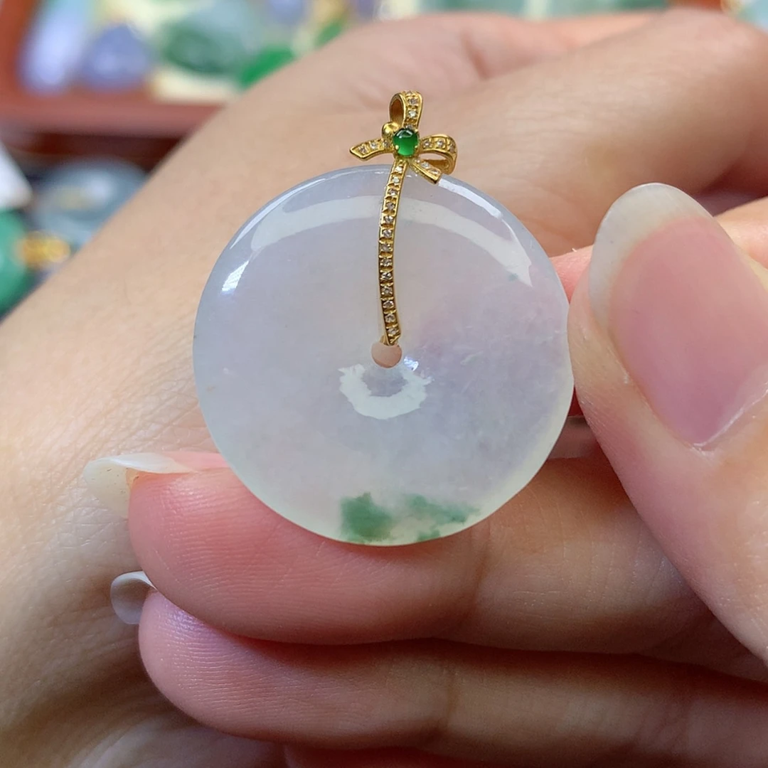 【闪购商品】吊坠(赠链)18K金镶嵌翡翠