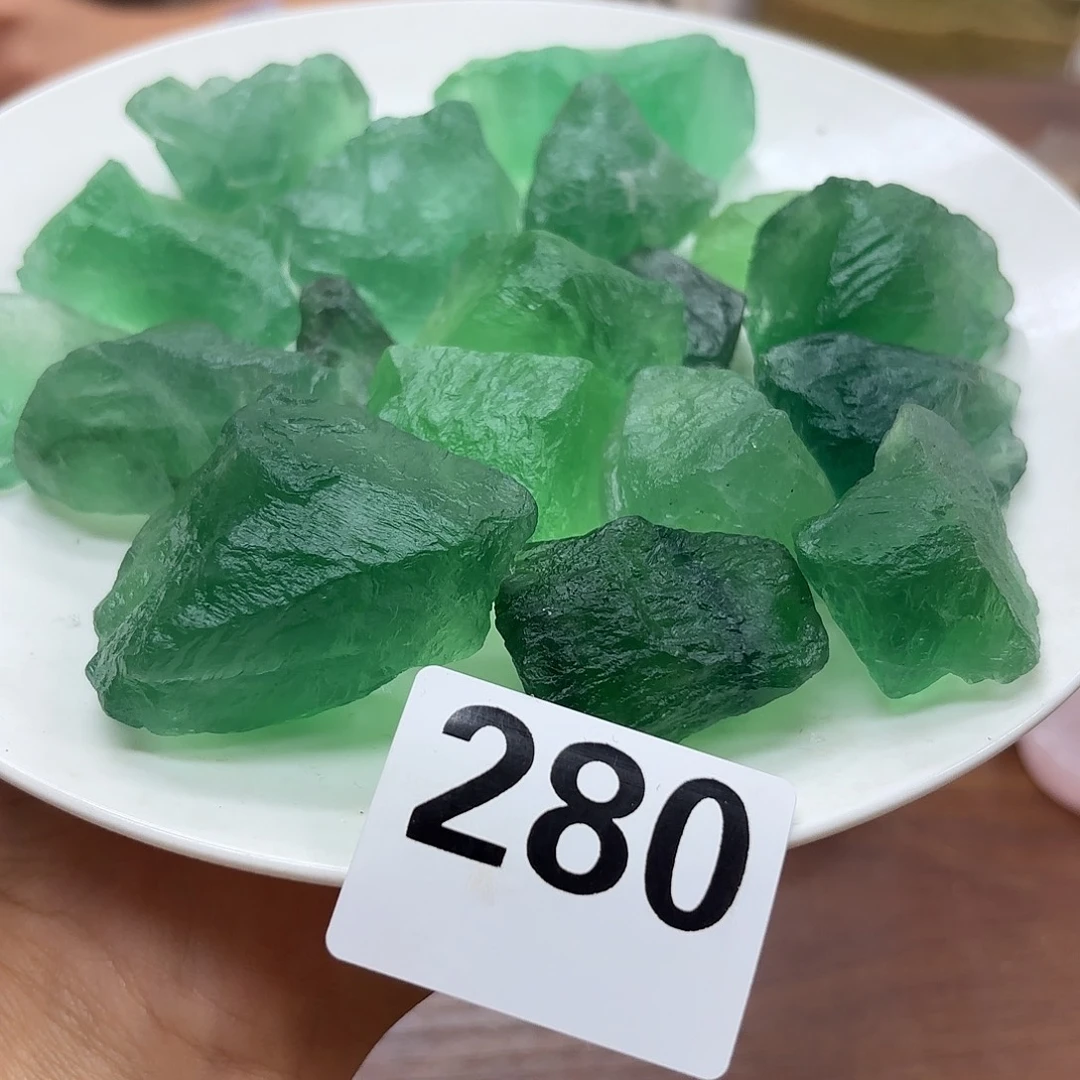 未镶嵌水晶大型摆件（非配饰）500g