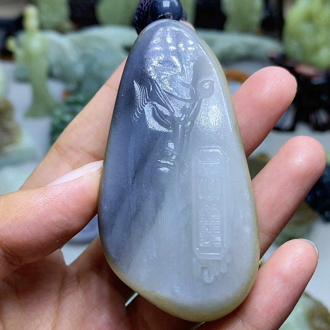 【闪购商品】和田玉未镶嵌颈饰云*