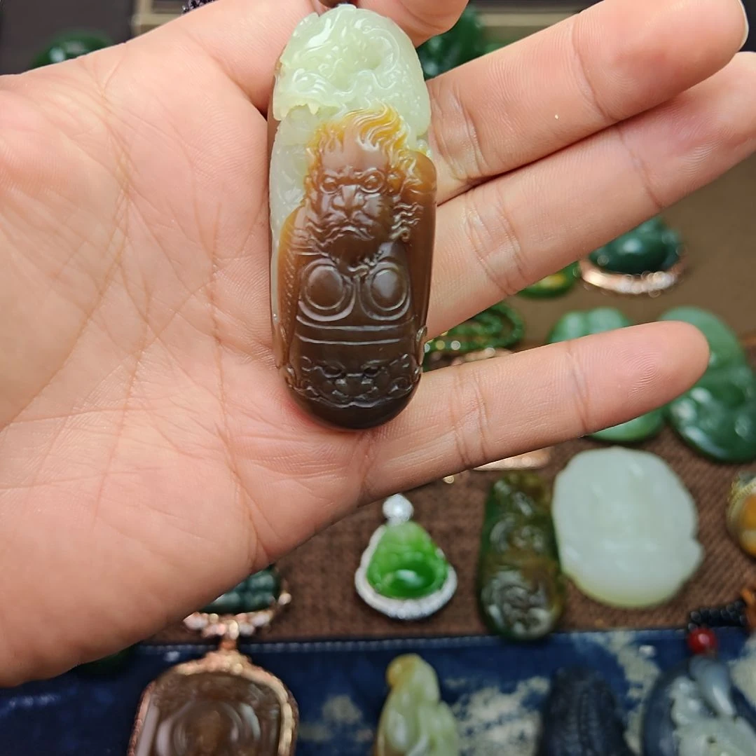 @***祥和田玉未镶嵌挂件