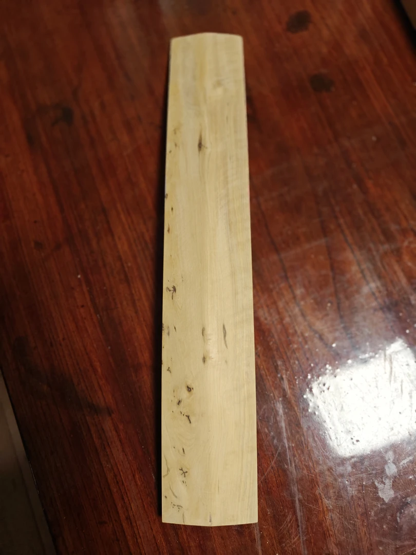 丙级黄杨木朝简（10年干料）