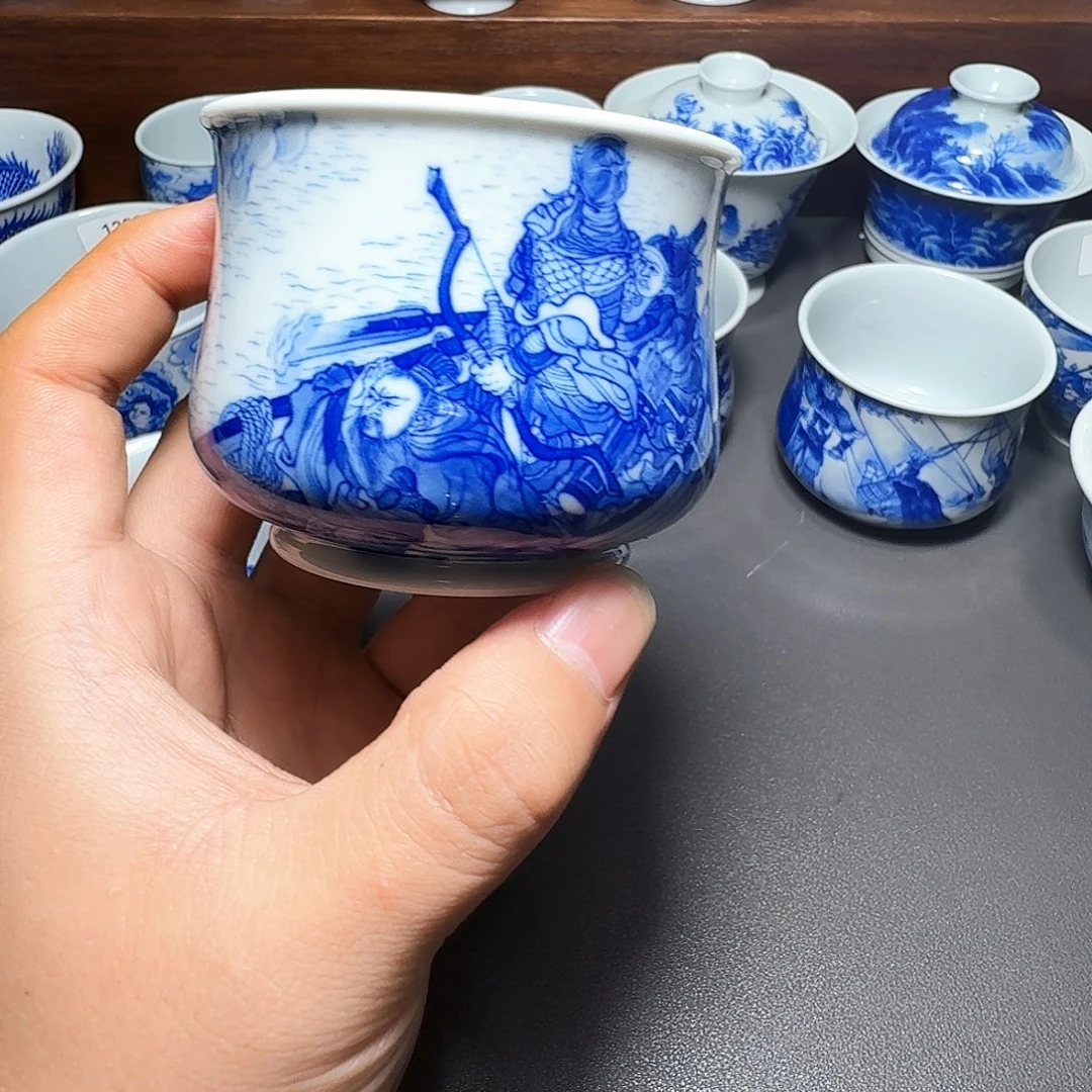 周***韧泥塑主人杯手工手绘