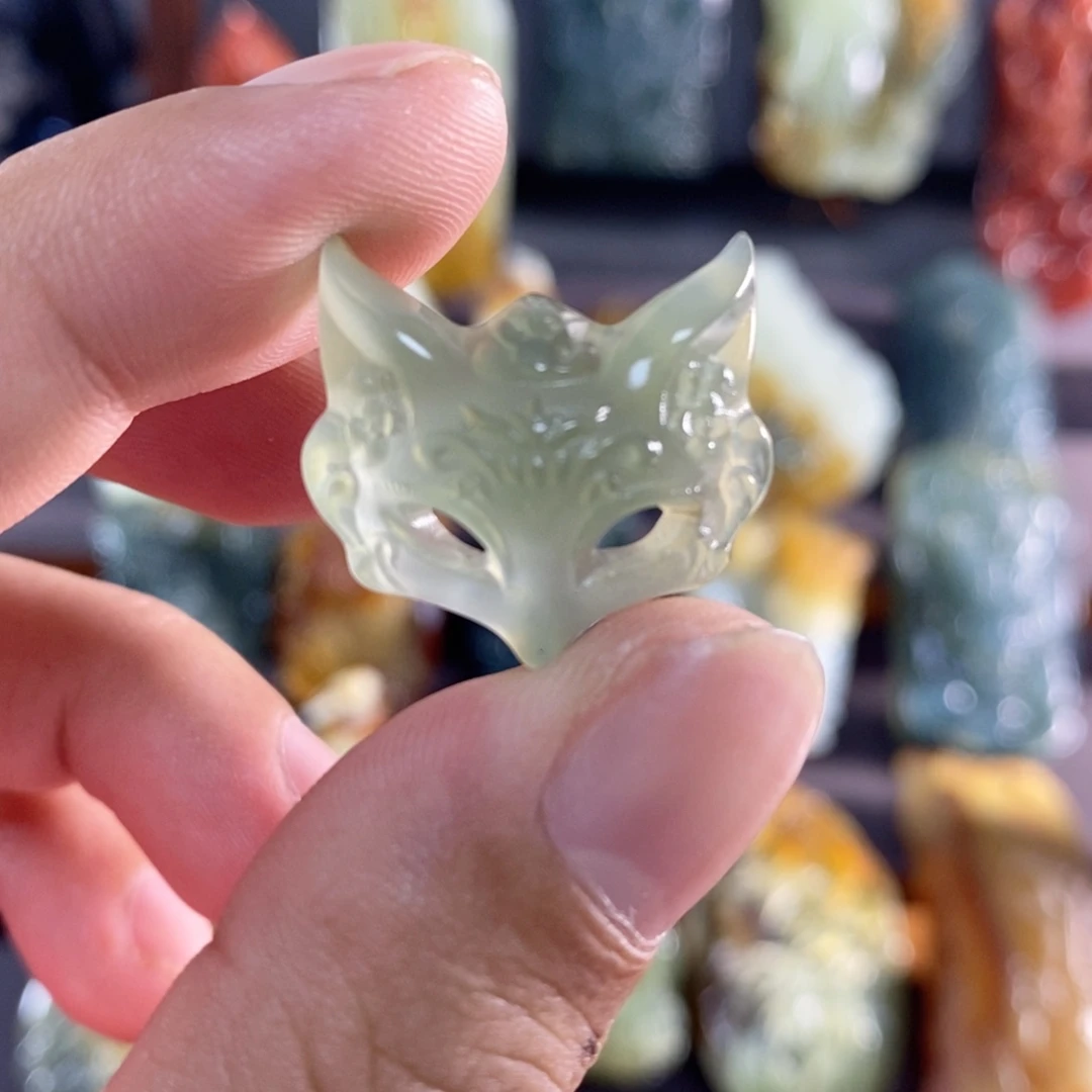 未镶嵌蛇纹石玉花玉挂件