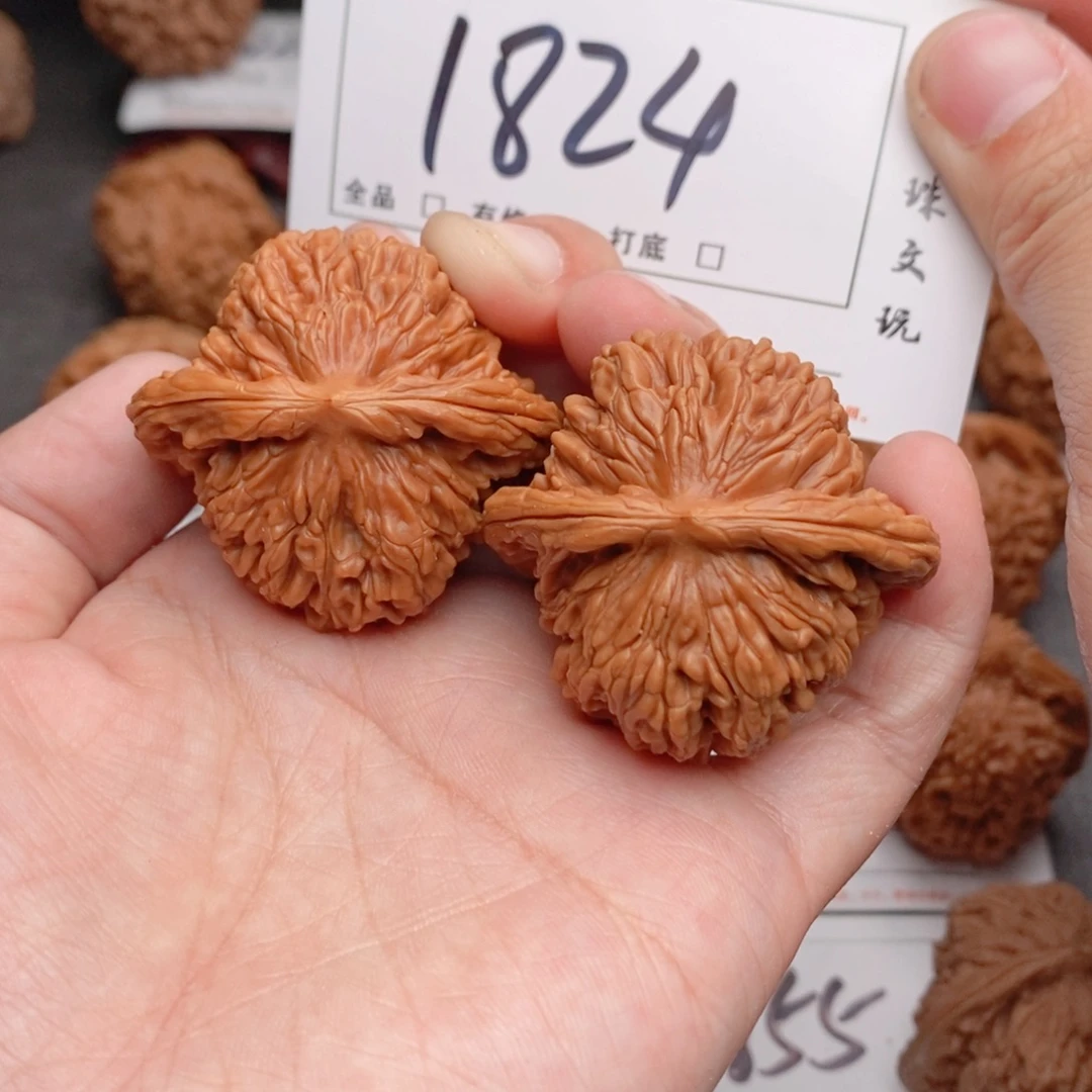 吊坠文玩核桃42楼子1824