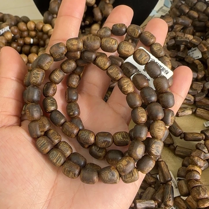 沉香手串汝湖多样性发货一条卡7-23克
