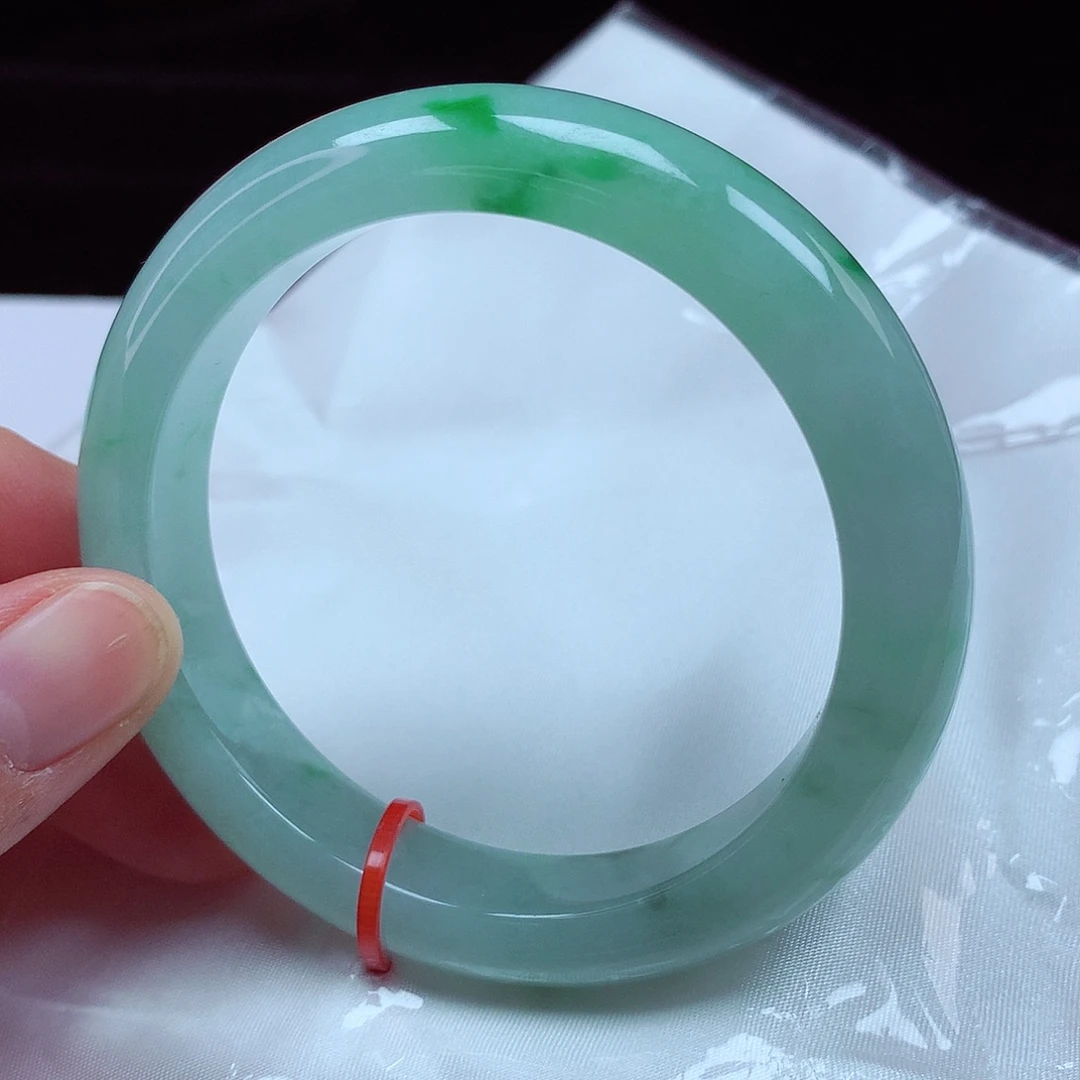 翡翠手镯未镶嵌57-58圈