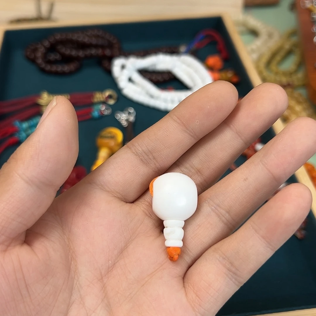 ****祺玛吉阿米藏式臻品直播间