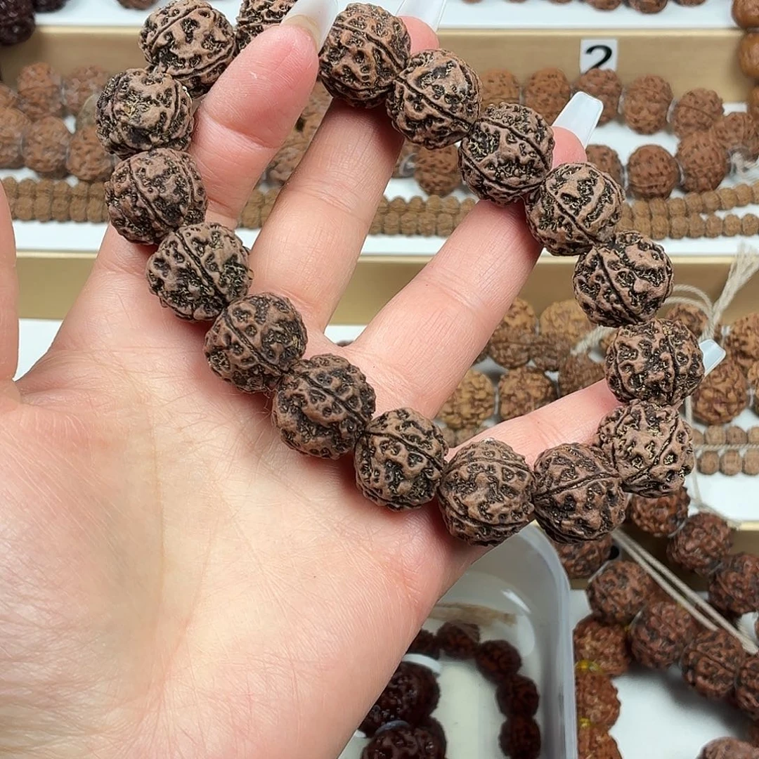 大***图金刚菩提吊坠原生态梅花蜂窝双龙