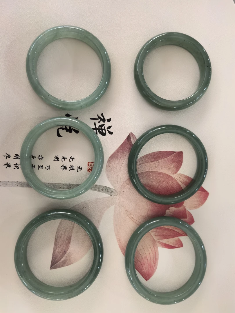 东陵玉手镯-不知秋-多样性发货-拍一发一