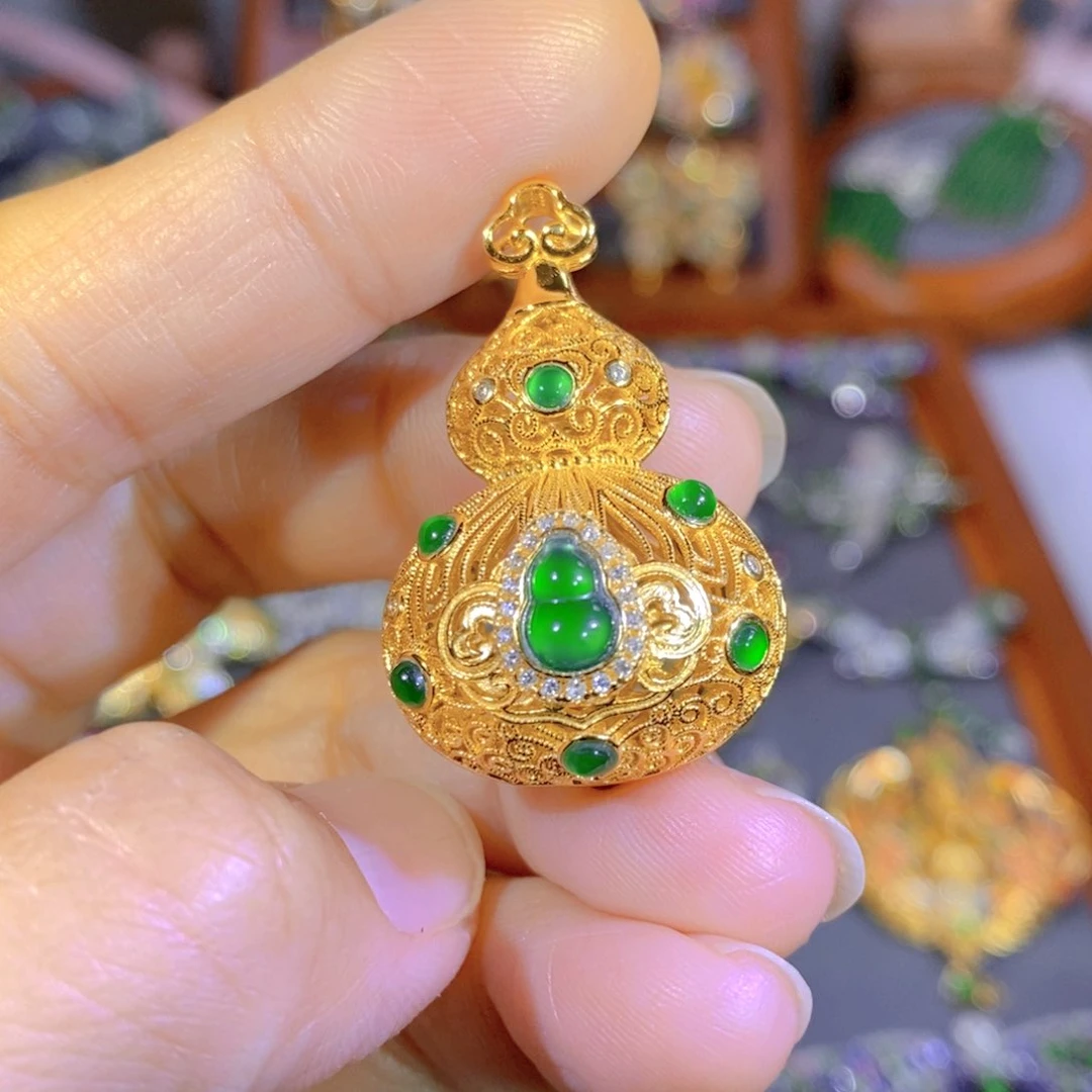 颈饰银S925镶嵌翡翠