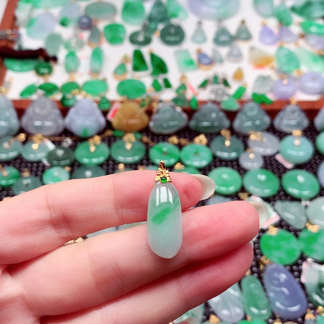 翡翠18K金镶嵌吊坠(不含链)