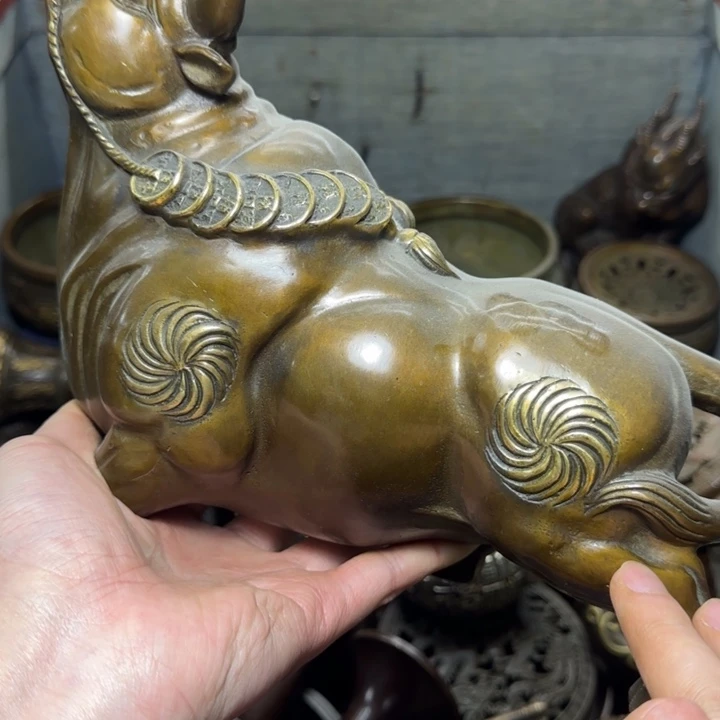 铜器把玩摆件链接